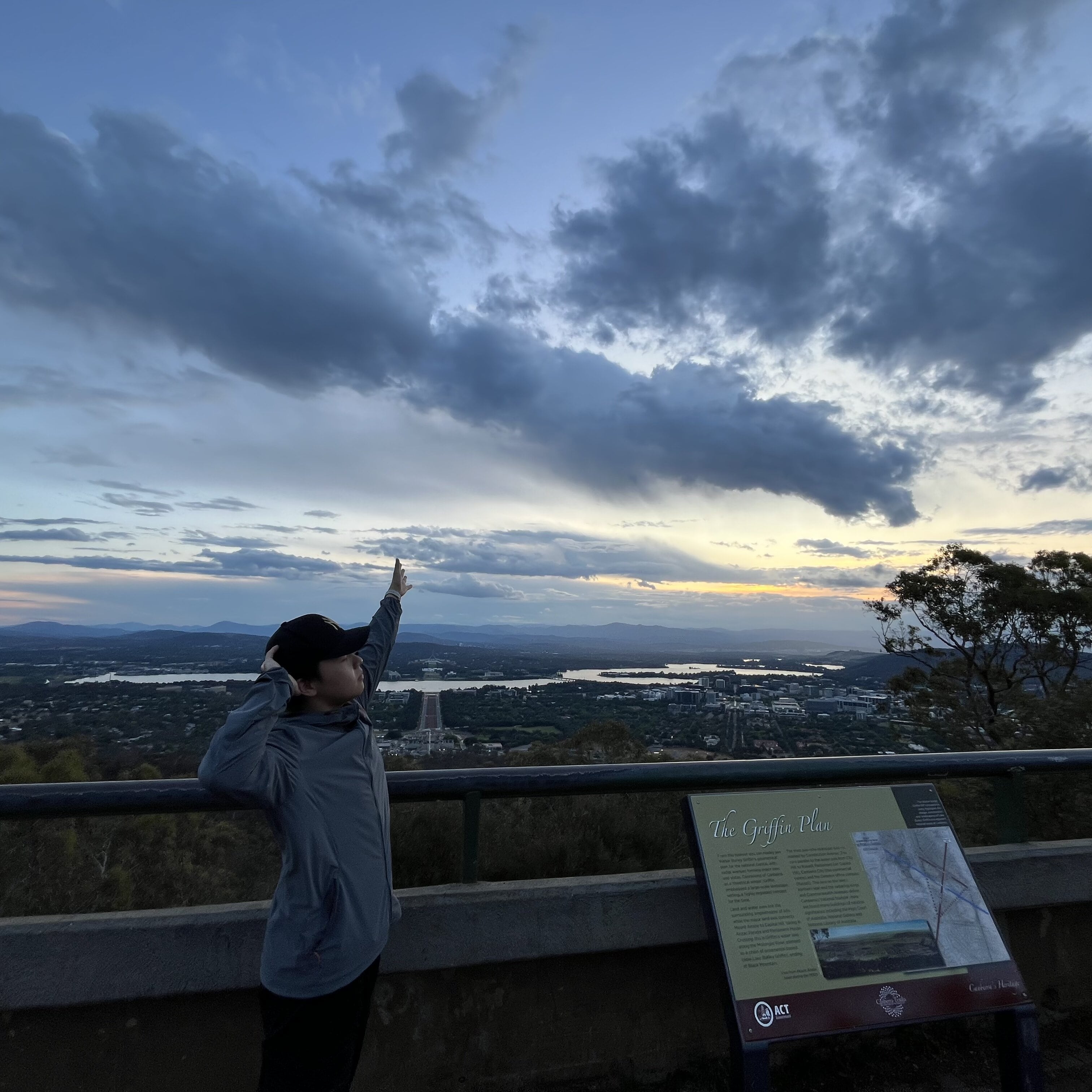 Ge-Peng Ji<br>(季葛鹏)